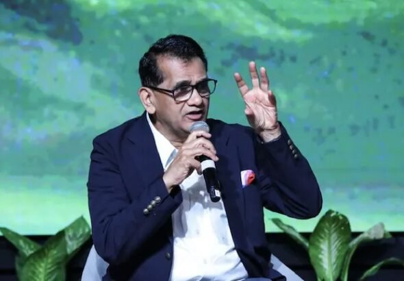 fairfox amitabh kant